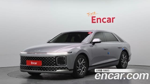 Hyundai Grandeur 2023 — ფოტო 1/20