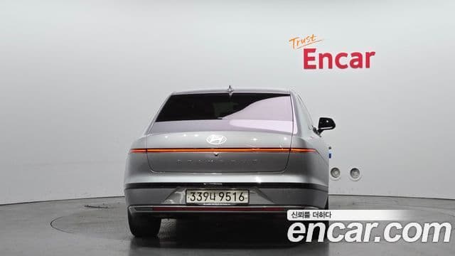 Hyundai Grandeur 2023 — ფოტო 4/20