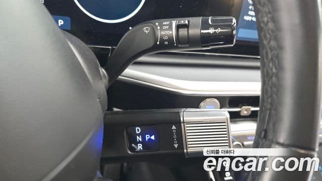 Hyundai Grandeur 2023 — ფოტო 9/20