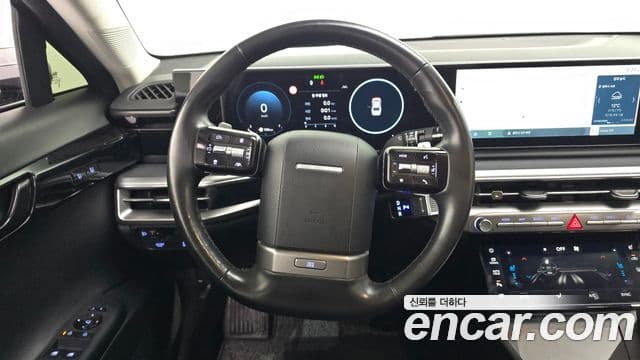Hyundai Grandeur 2023 — ფოტო 13/20