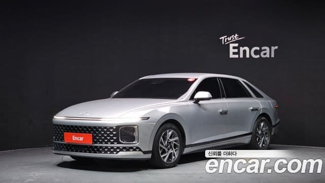 Hyundai Grandeur 2023 — Фото 1/20