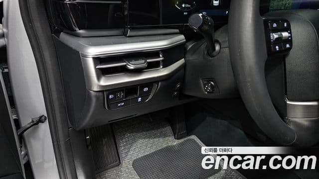 Hyundai Grandeur 2023 — Фото 17/20