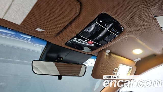 Hyundai Grandeur 2023 — Фото 18/20