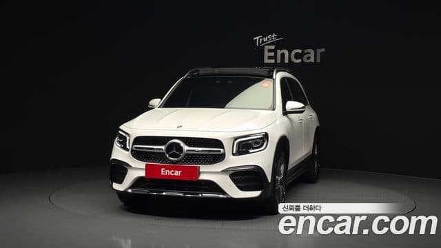 Mercedes-Benz GLB-Class 2022 — Şəkil 3/20