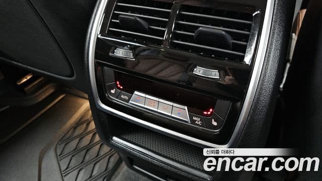 BMW X5 2021 — ფოტო 19/20