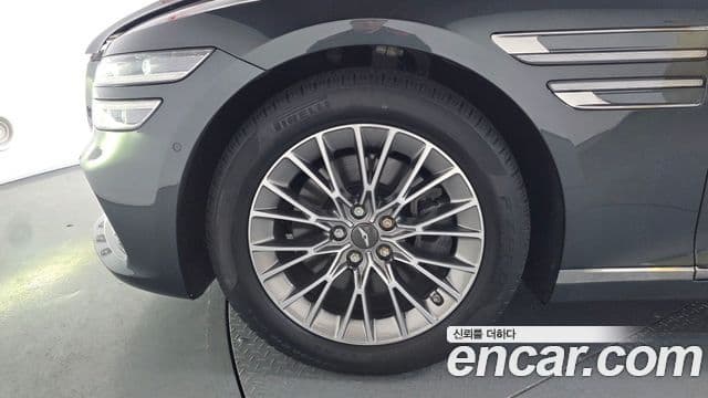 Genesis Electrified G80 2021 — фото 5 из 20