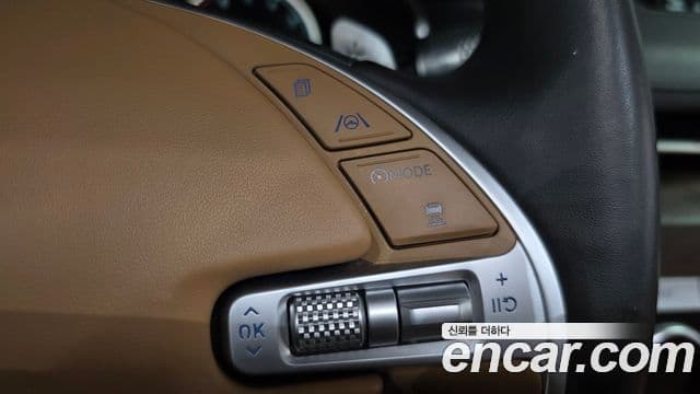 Genesis Electrified G80 2021 — фото 17 из 20