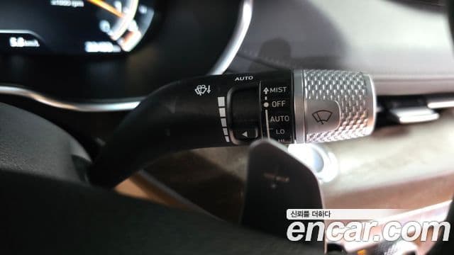 Genesis Electrified G80 2021 — ფოტო 19/20