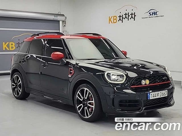 Mini Cooper S Countryman 2023 — фото 3 из 20