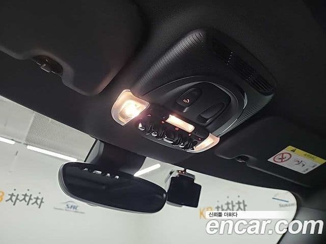 Mini Cooper S Countryman 2023 — фото 16 из 20