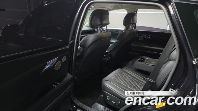 Genesis GV80 2023 — ფოტო 11/20