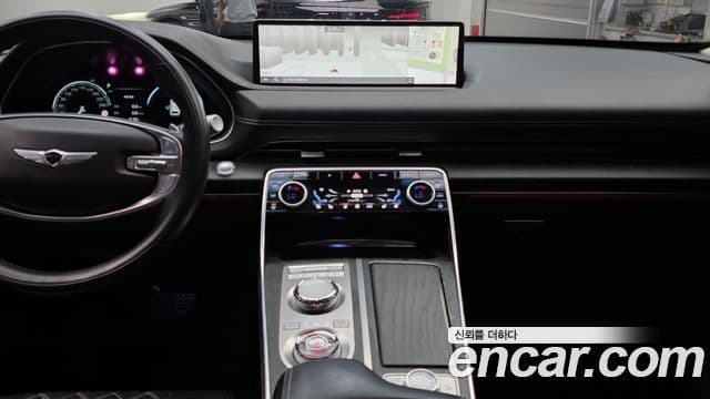 Genesis GV80 2023 — ფოტო 19/20