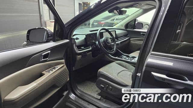 Kia Carnival 2024 — Şəkil 10/20
