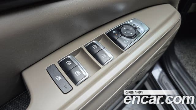 Kia Carnival 2024 — Şəkil 14/20