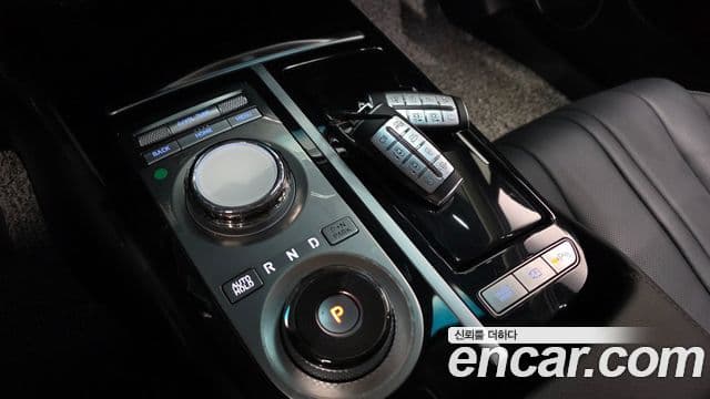 Genesis G80 2022 — Photo 3/20