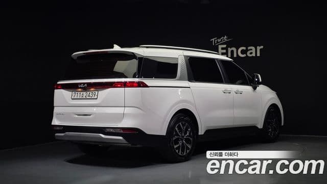 Kia Carnival 2022 — Şəkil 2/20
