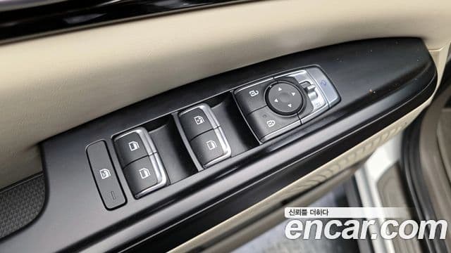 Kia Carnival 2022 — Şəkil 14/20