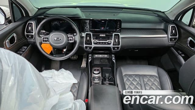 Kia Sorento 2021 — Фото 7/20