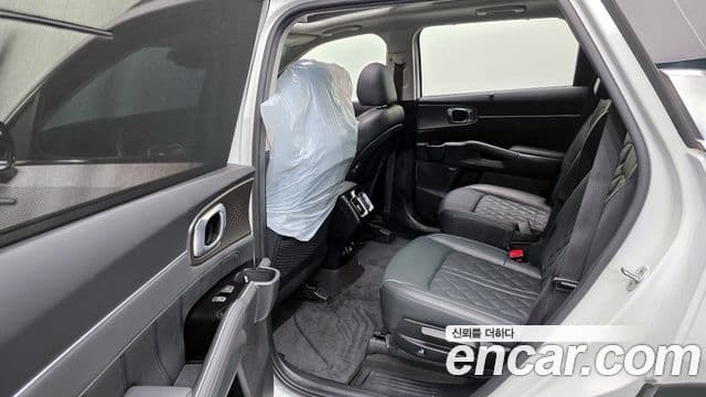 Kia Sorento 2021 — Фото 12/20