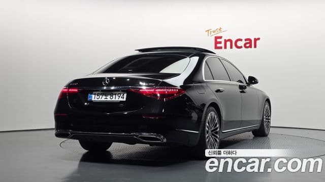 Mercedes-Benz S-Class 2022 — ფოტო 2/20