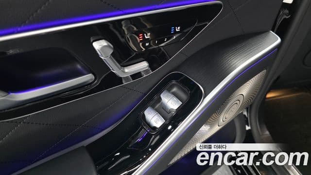 Mercedes-Benz S-Class 2022 — ფოტო 19/20