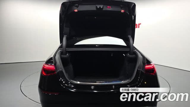 Mercedes-Benz S-Class 2022 — ფოტო 20/20