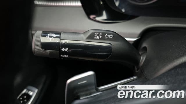 Kia K5 2022 — Şəkil 19/20