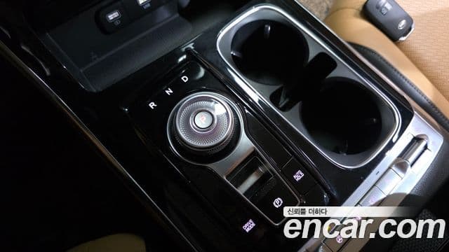 Kia Carnival 2021 — Фото 9/20