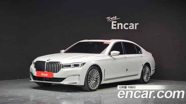 BMW 7 Series 2021 — ფოტო 10/20