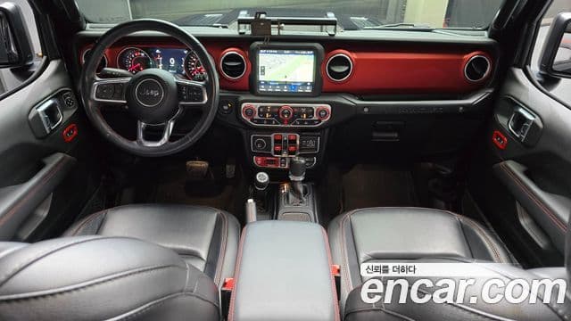 Jeep Wrangler 2021 — Şəkil 7/20