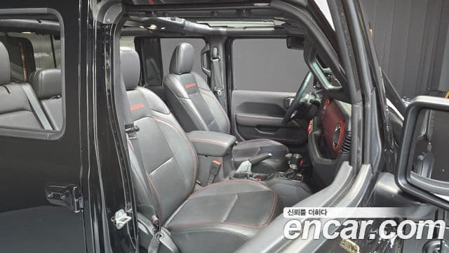 Jeep Wrangler 2021 — Şəkil 12/20