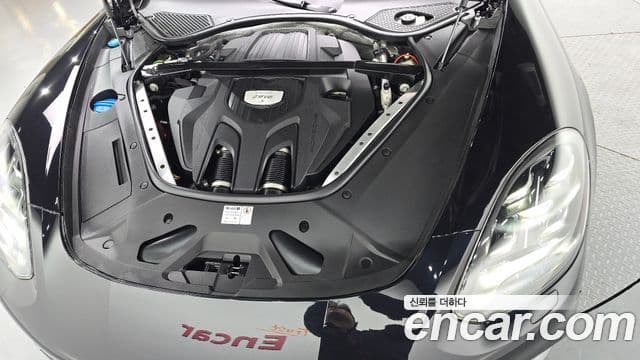 Porsche Panamera 2018 — Şəkil 6/20