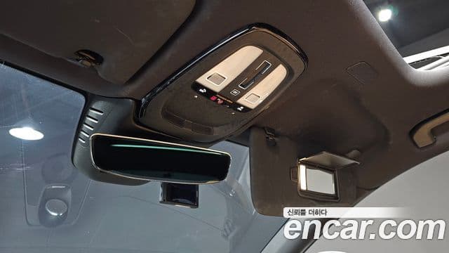 Volvo XC60 2022 — фото 14 из 20