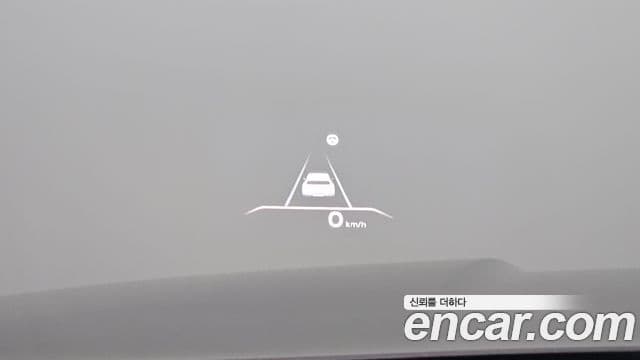 Genesis GV80 2021 — ფოტო 14/20