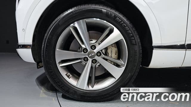 Genesis GV80 2020 — ფოტო 5/20