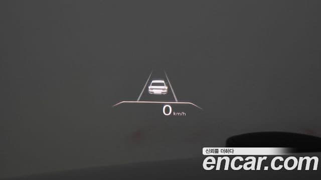 Genesis Electrified G80 2021 — ფოტო 17/20
