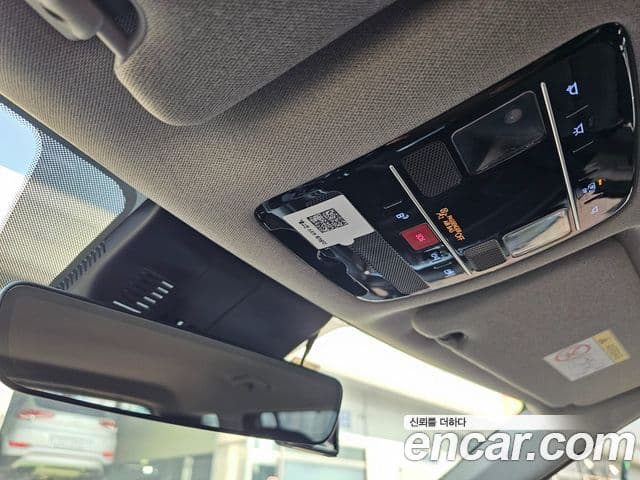 Hyundai Santa Fe 2024 — фото 17 из 20