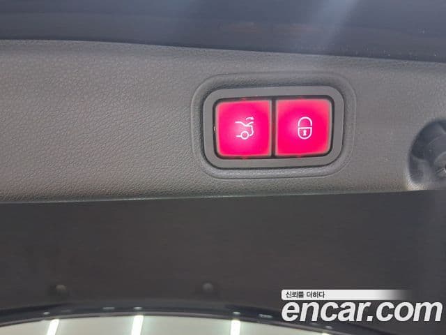 Mercedes-Benz E-Class 2022 — фото 11 из 20