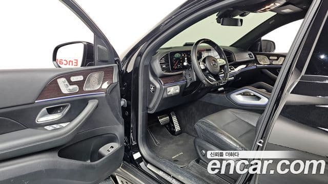 Mercedes-Benz GLE-Class 2021 — фото 10 из 20