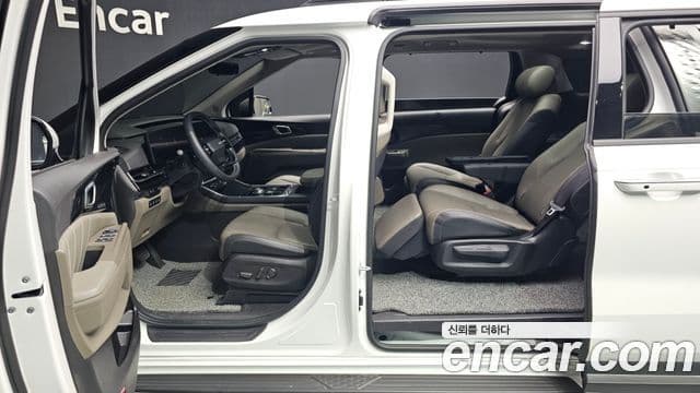 Kia Carnival 2025 — Şəkil 10/20