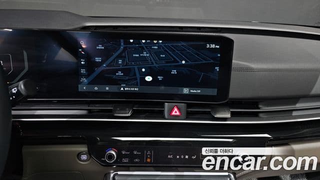 Kia Carnival 2025 — Şəkil 14/20