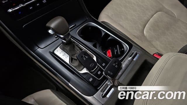 Kia Carnival 2020 — Şəkil 9/20