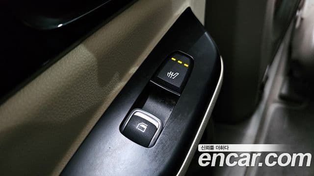 Kia Carnival 2020 — Şəkil 17/20