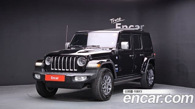 Jeep Wrangler 2022 — ფოტო 1/20