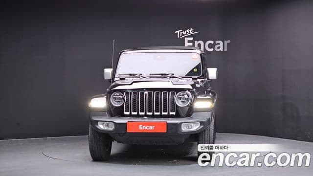 Jeep Wrangler 2022 — ფოტო 3/20