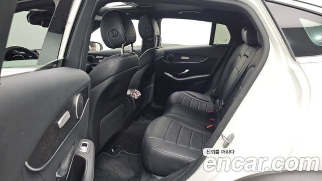 Mercedes-Benz GLC-Class 2020 — Şəkil 12/20