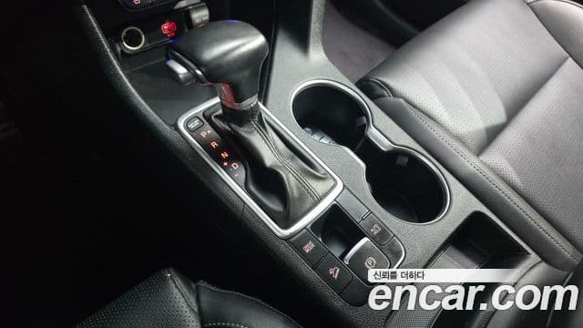 Kia Sportage The Bold 2019 — Şəkil 16/20