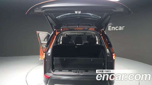 Land Rover Discovery 5 2018 — Şəkil 20/20