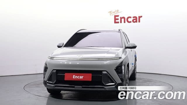 Hyundai Kona Hybrid 2023 — Photo 2/20