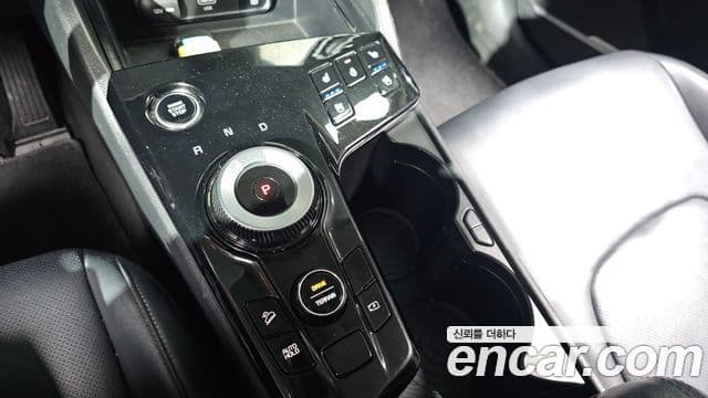 Kia Sportage 2022 — ფოტო 9/20